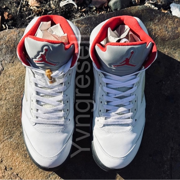 PENDING•Jordan Brand Retro 5 “Fire-Red” - Picture 3 of 8